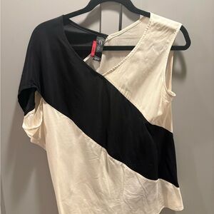 Black and Cream Women's Top